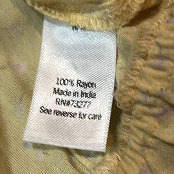 Juniors Cropped Casual Top (M) - Picture 5 of 7